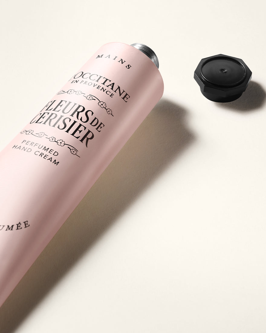 Fleurs de Cerisier Perfumed Hand Cream Luxury Size